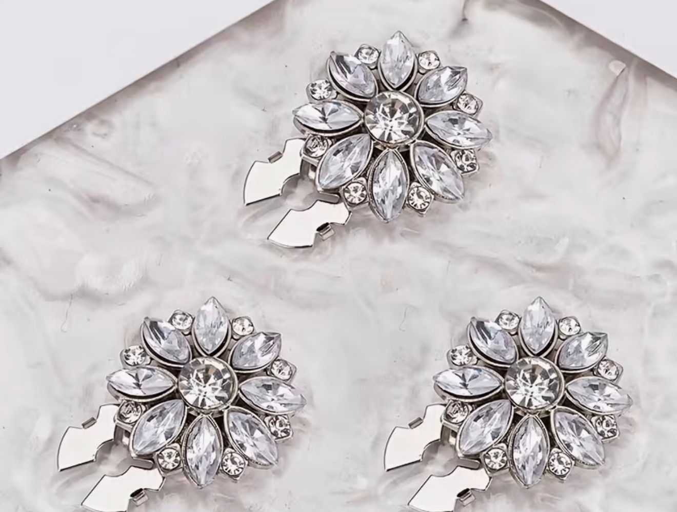 Instant Elegance for Your Tailored Wardrobe.